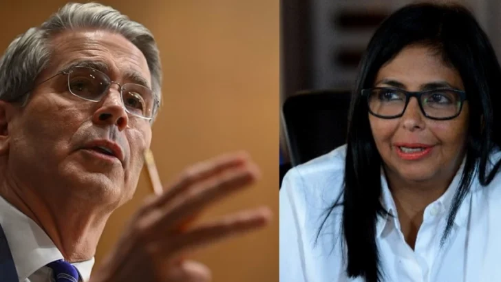 Delcy le dice al secretario del Tesoro: 