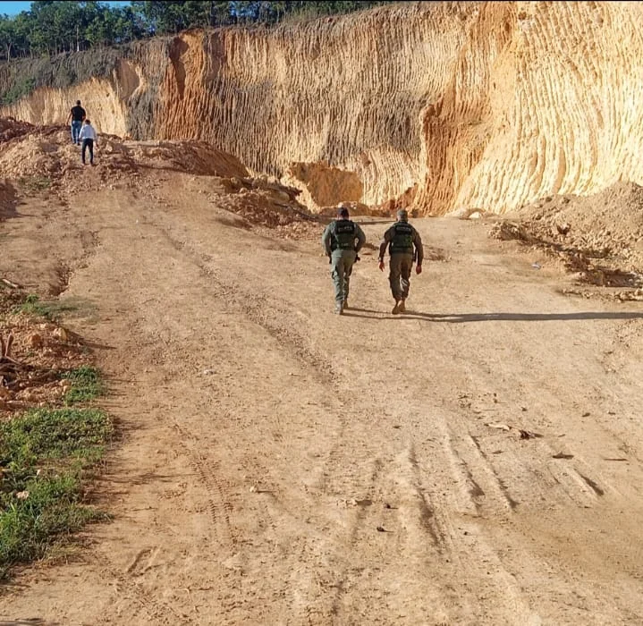 Dos muertos y un herido en derrumbe en la mina El Cangrejo en Sosúa