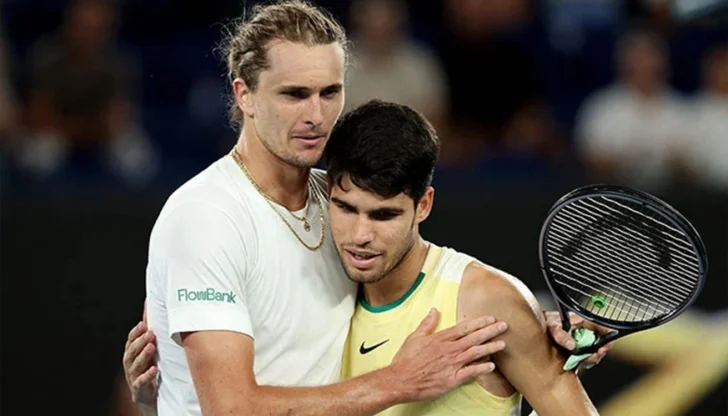 Alcaraz se sitúa por primera vez en semifinales del Abierto de Australia Alcaraz se sitúa por primera vez en semifinales del Abierto de Australia