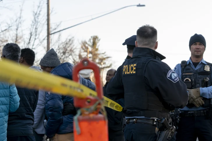 ¿Podría ser condenado el agente de ICE que mató a una mujer en Mineápolis?