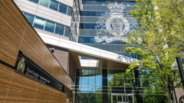 Canadá: 9 personas abatidas en una escuela y una residencia cercana en el oeste del país