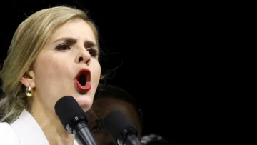 La tercera república: ¿qué viene para Costa Rica con Laura Fernández en la Presidencia?