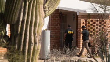 Liberan a sospechoso y buscan a un individuo armado: lo que hay que saber del secuestro de Nancy Guthrie