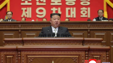 Kim dice que Corea del Norte podría llevarse bien con EE. UU., pero rechaza acercamiento con Seúl Kim dice que Corea del Norte podría llevarse bien con EE. UU., pero rechaza acercamiento con Seúl
