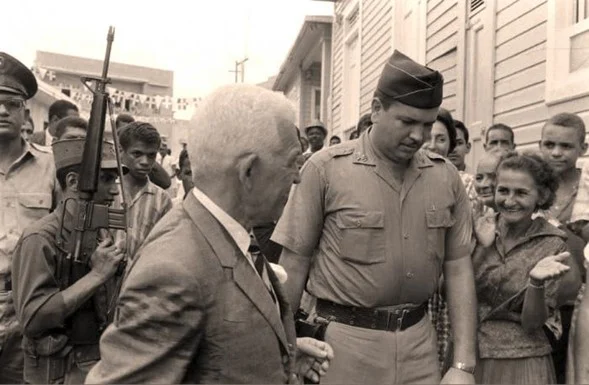 La Revolución de Abril de 1965 (monólogo)