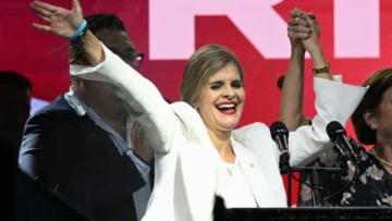 Costa Rica: la derechista Laura Fernández, elegida presidenta desde la primera vuelta