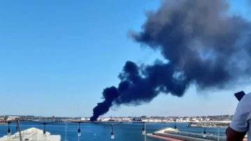 Gobierno de Cuba afirma que el incendio en refinería de La Habana está controlado; no habla de víctimas Gobierno de Cuba afirma que el incendio en refinería de La Habana está controlado; no habla de víctimas