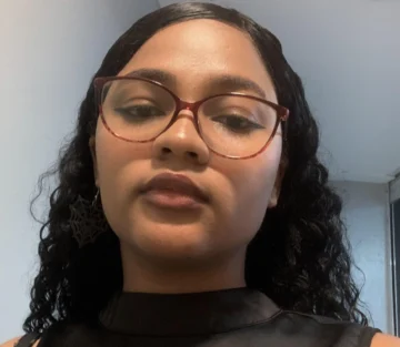 Entre rosas y arroyuelos: una mirada a la poesía de Juana de Ibarbourou 