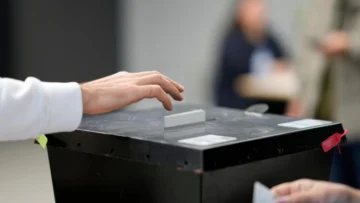 Portugal: 11 millones de electores votan en la segunda vuelta de la elección presidencial