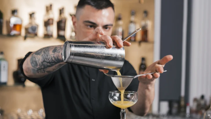 “Barténder”, no “bartender”