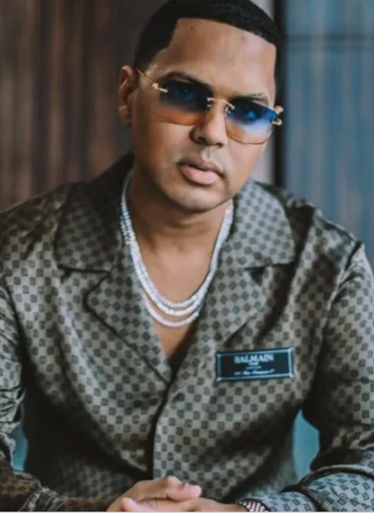 Captura-de-pantalla-2026-02-06-090333-532x728