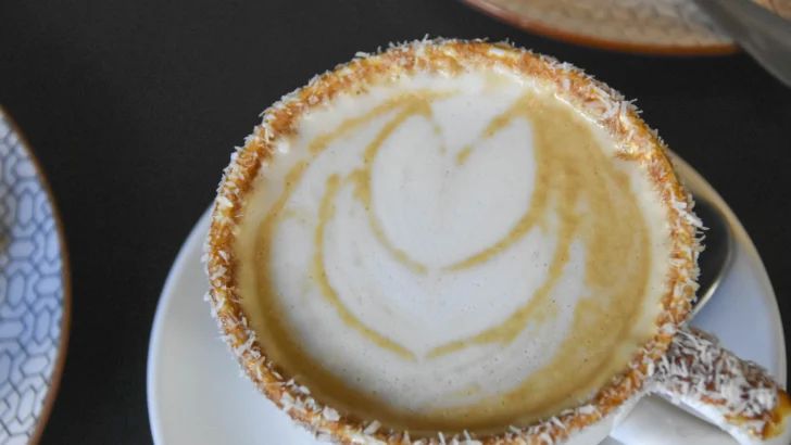 Café de especialidad con identidad: la experiencia que impulsa Alterno Café