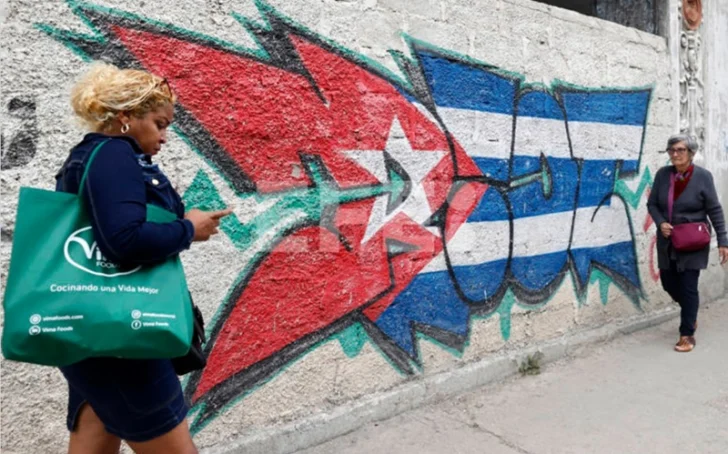 Cuba denuncia EEUU busca 'catástrofe humanitaria' con asedio petrolero Cuba denuncia EEUU busca 'catástrofe humanitaria' con asedio petrolero