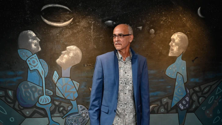 Museo Autozama Mercedes-Benz inaugura exposición de Máximo Caminero