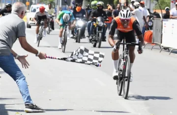 Dominicano Cedeño sigue líder en Vuelta Independencia Dominicano Cedeño sigue líder en Vuelta Independencia