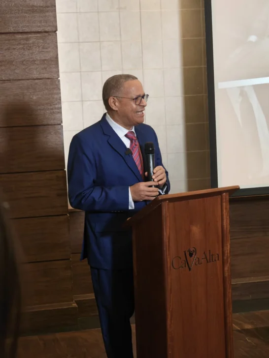 Fausto Rosario destaca compromiso de Acento con un periodismo de credibilidad Fausto Rosario destaca compromiso de Acento con un periodismo de credibilidad