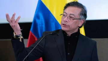 Colombia: Petro acepta que una comisión investigue posibles vínculos del ELN con el narcotráfico Colombia: Petro acepta que una comisión investigue posibles vínculos del ELN con el narcotráfico