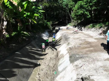 INDRHI inspecciona avances de obras hidráulicas en Azua, Barahona y Pedernales