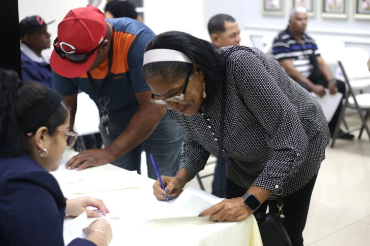 Ministerio de Defensa cubre deudas y distribuye $15 millones entre pensionados militares