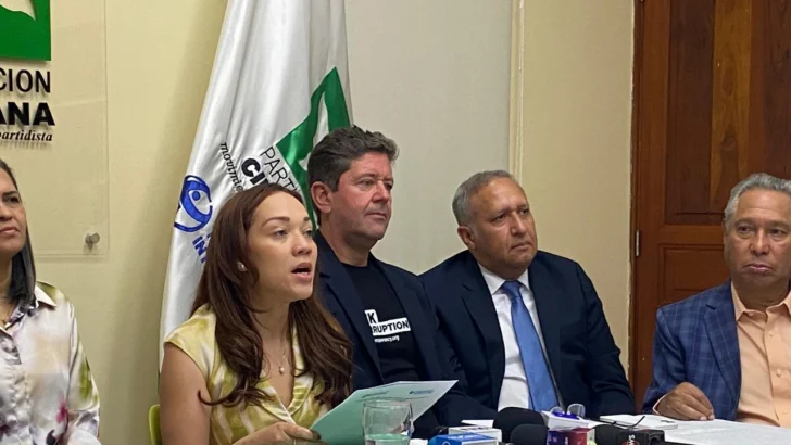 Leidy Blanco afirma cobros a empleados en el FEDA viola leyes electorales y el Código Penal Leidy Blanco afirma cobros a empleados en el FEDA viola leyes electorales y el Código Penal