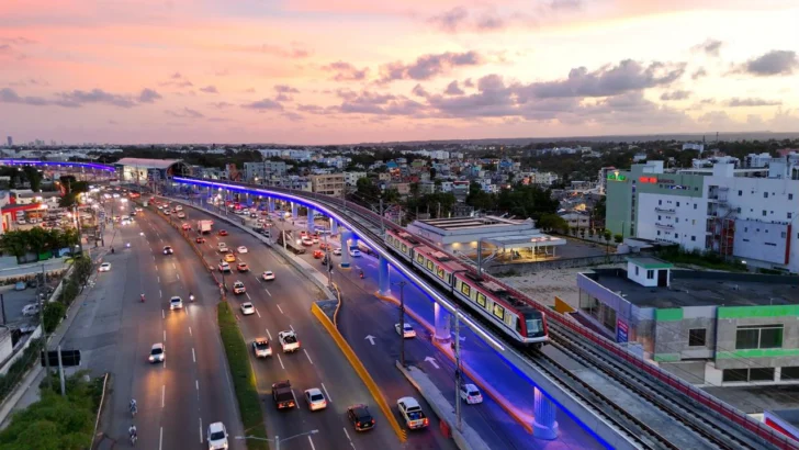 Expectativa y emoción en Los Alcarrizos: vecinos aguardan la inauguración de la Línea 2C del Metro de Santo Domingo