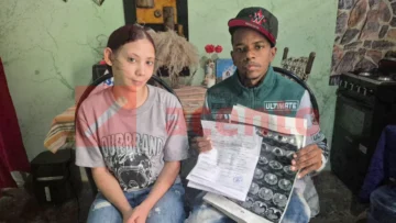 Entre hemodiálisis y manualidades, joven de 22 años espera con urgencia un trasplante para salir adelante junto a su pareja