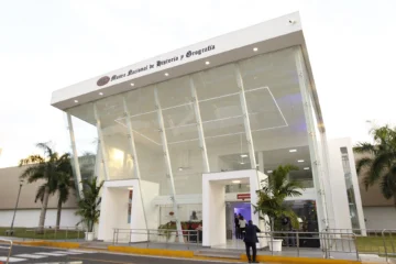 Imparten conferencia sobre el trabucazo de Mella