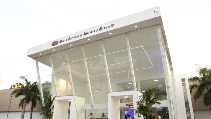 Imparten conferencia sobre el trabucazo de Mella Imparten conferencia sobre el trabucazo de Mella