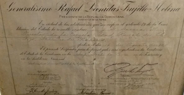 Nombramiento-de-director-de-la-escuela-rudimentaria-rural-de-San-Francisco-de-Macoris-del-16-de-agosto-de-1934.-Coleccion-Duleidys-Rodriguez