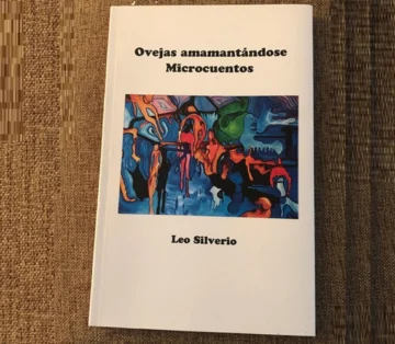 Ovejas amamantando: microficciones para descifrar la sombra de Trujillo Ovejas amamantando: microficciones para descifrar la sombra de Trujillo