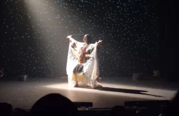 Anaka-O-Na, Alba y Ocaso