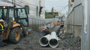 Empresarios con agridulce: entre apoyar embellecimiento calle Del Sol y registrar más pérdidas por ello