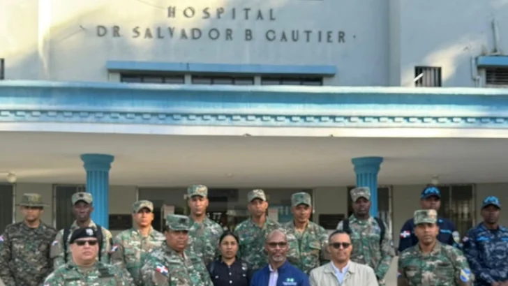 Designan a más de cien agentes para reforzar seguridad en centros de salud Designan a más de cien agentes para reforzar seguridad en centros de salud