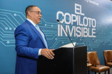 Víctor Bautista publica libro sobre inteligencia artificial y comunicación