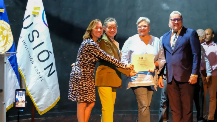 Fundación Fusión concluye con éxito diplomado de escritura creativa en la UASD