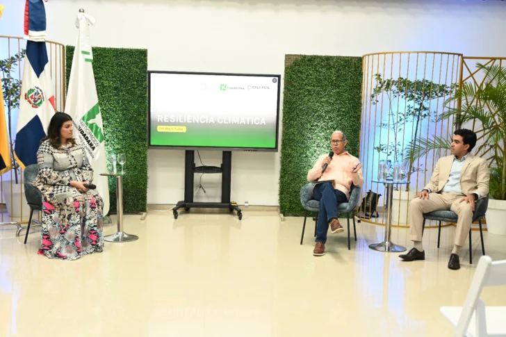 UCNE y Participación Ciudadana promueven diálogo sobre resiliencia climática del Bajo Yuna