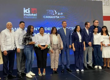 Indotel impulsa inclusión digital en SDE; 10 % de beneficiarias son mujeres víctimas de violencia de género