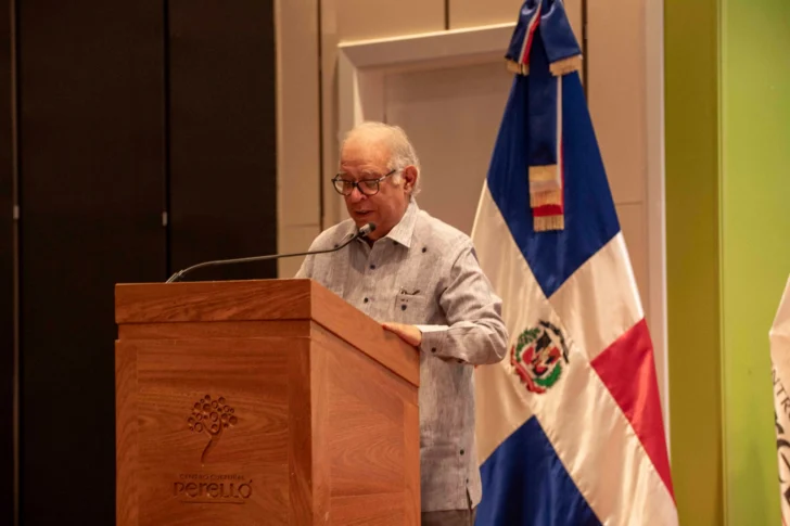 Presentan la sexta edición de la revista Estudios Migratorios