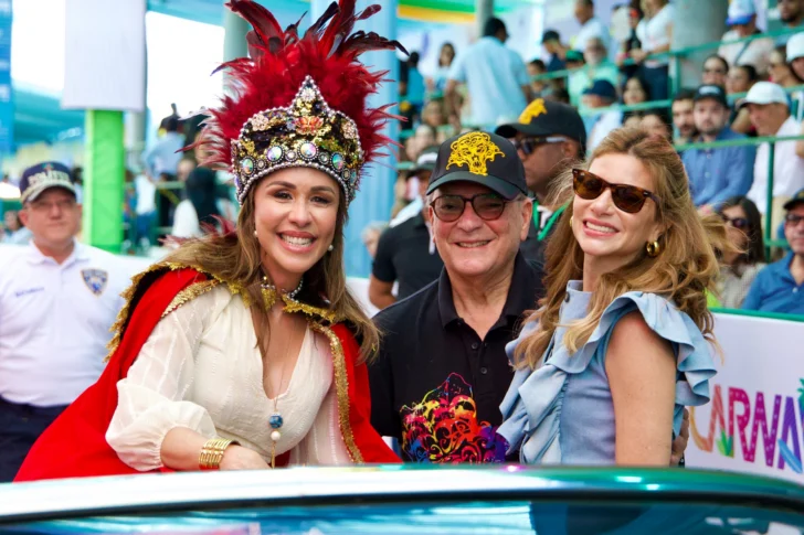 Mariasela Álvarez coronada como Reina Momo del Carnaval de Punta Cana 2026