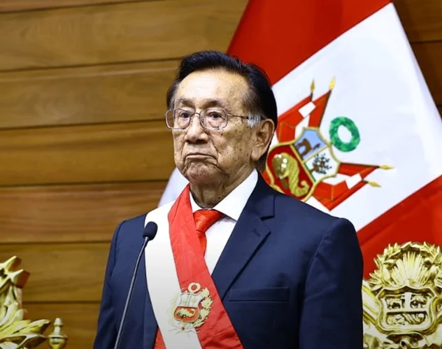 Quién es José María Balcázar, elegido presidente peruano hasta julio