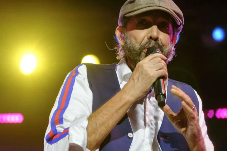 Juan Luis Guerra enciende el norte dominicano en concierto cargado de nostalgia y alegría