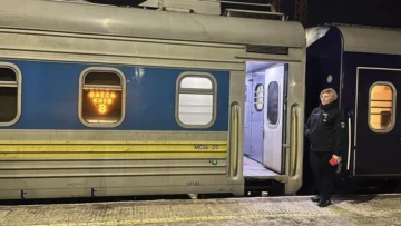 Ucrania: a pesar de los ataques contra los trenes, los pasajeros siguen viajando
