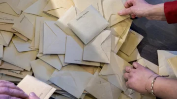 Municipales en Francia: izquierda fragmentada y extrema derecha avanzando Municipales en Francia: izquierda fragmentada y extrema derecha avanzando