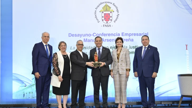 Henry Molina anuncia construcción de Ciudad Judicial y modernización del sistema en Santiago Henry Molina anuncia construcción de Ciudad Judicial y modernización del sistema en Santiago