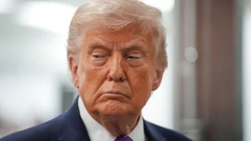 La encrucijada de Trump mientras EE.UU. evalúa duras opciones en Irán