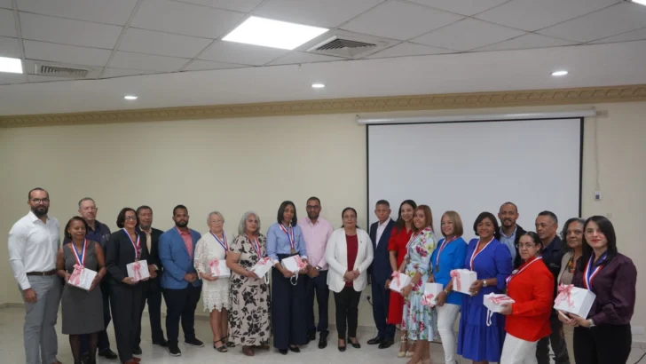 INDRHI destaca aporte de la mujer en el sector agropecuario en acto por el Día Internacional de la Mujer INDRHI destaca aporte de la mujer en el sector agropecuario en acto por el Día Internacional de la Mujer
