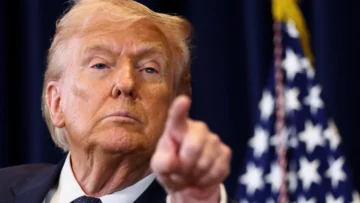 ¿Toma amistosa o no? Trump revive su retórica sobre Cuba desde Florida