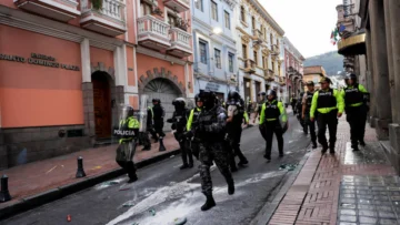 Ecuador inicia operaciones antinarco con apoyo de EE. UU: así regirá el toque de queda en cuatro provincias