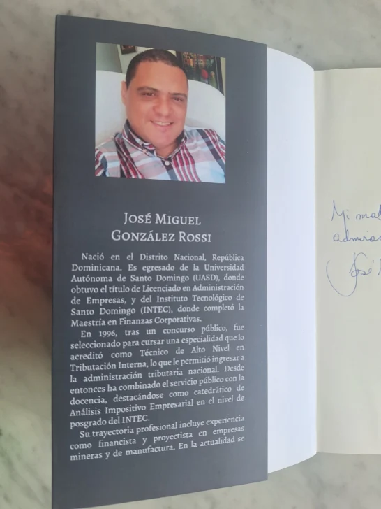 'La conocí ebria': Relatos de José Miguel González Rossi