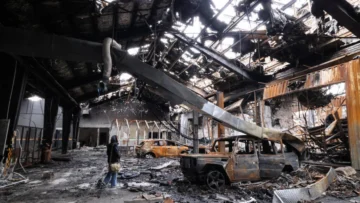 Irán ataca dos importantes plantas de aluminio en Baréin y Emiratos Árabes Unidos Irán ataca dos importantes plantas de aluminio en Baréin y Emiratos Árabes Unidos